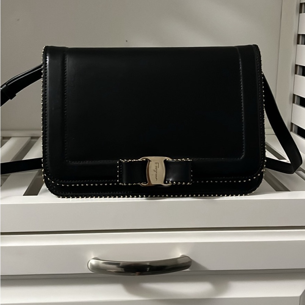 Feragamo black leather bag